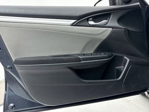 Used 2018 Honda Civic EX image 27