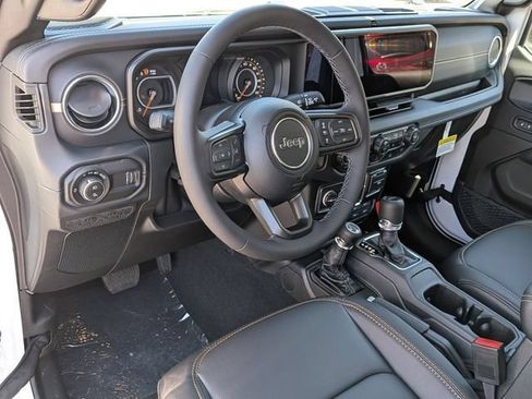 New 2026 Jeep Gladiator Sport AWD/4WD image 14