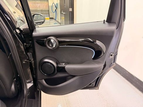 Used 2023 MINI Cooper S image 24