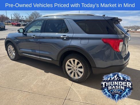 Used 2021 Ford Explorer Limited w/ Equipment Group 301A image 3