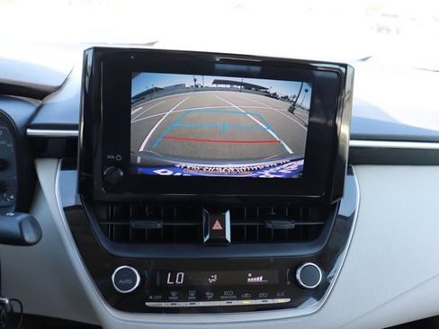 Used 2024 Toyota Corolla LE FWD image 26