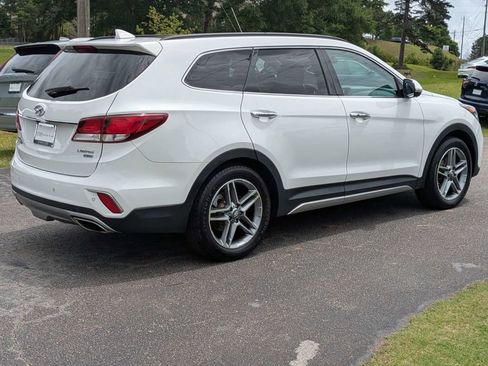 Used 2019 Hyundai Santa Fe XL FWD image 6