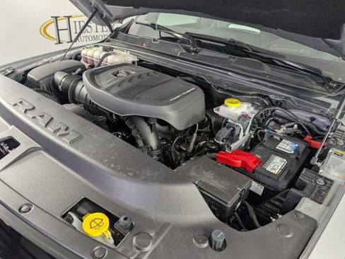 Used 2025 RAM 1500 Limited AWD/4WD image 35