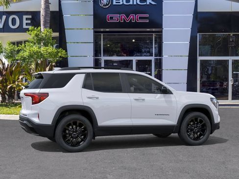 New 2027 GMC Terrain Elevation w/ Elevation Premium Package FWD image 4