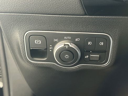 Certified 2026 Mercedes-Benz GLA 250 image 8