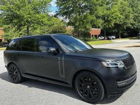 Used 2024 Land Rover Range Rover Long Wheelbase Autobiography AWD/4WD image 2