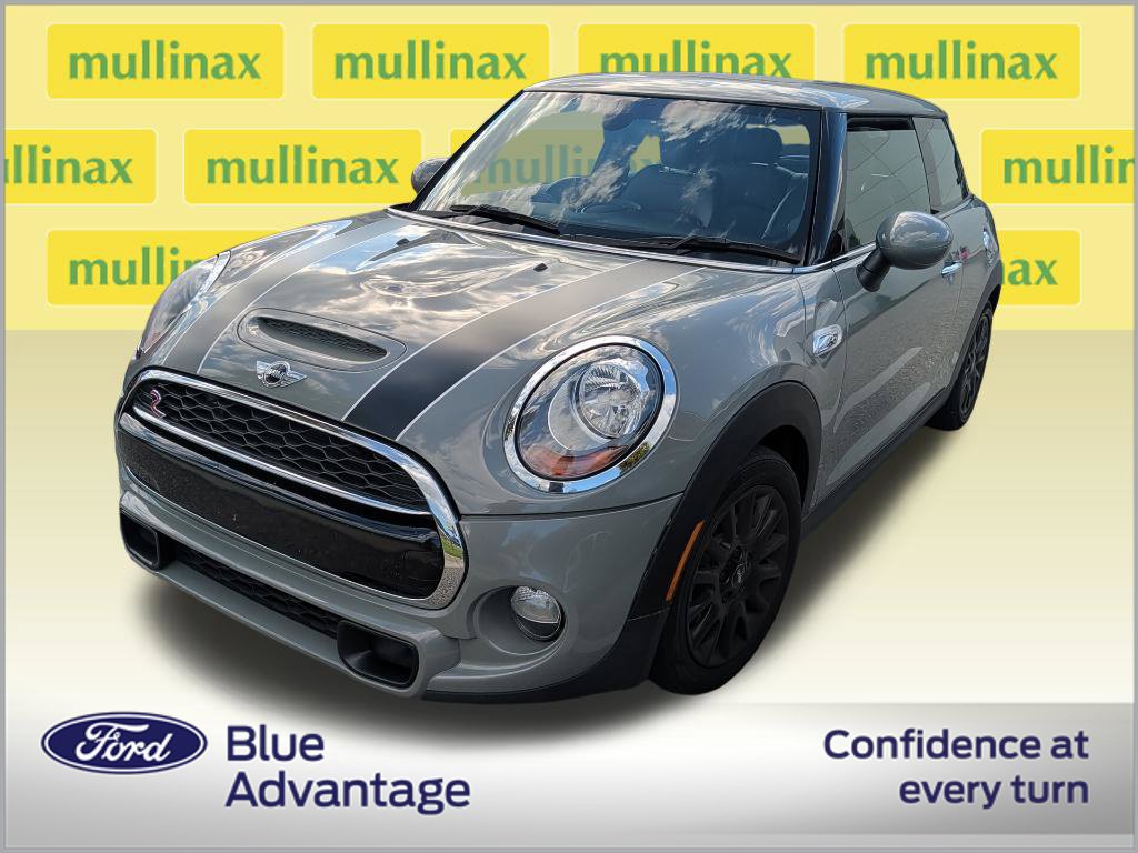 Used 2018 MINI Cooper S FWD image 2
