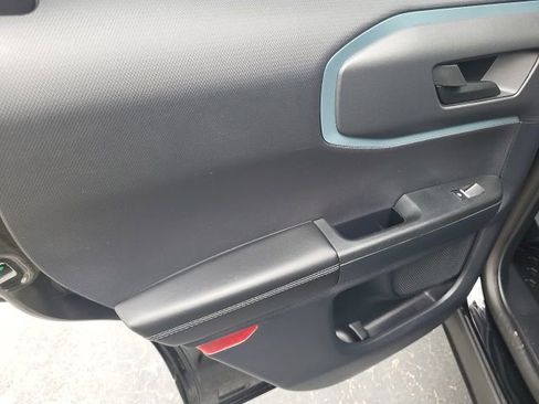 Used 2024 Ford Bronco Sport Badlands image 19