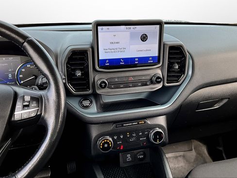 Used 2022 Ford Bronco Sport Badlands image 6