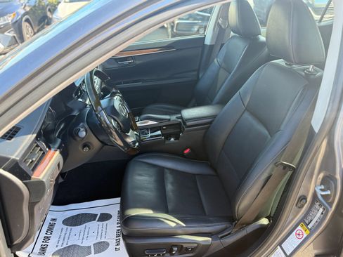 Used 2016 Lexus ES 350 image 13
