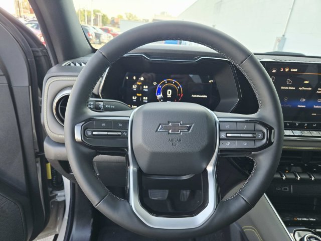 New 2026 Chevrolet Colorado ZR2 w/ Technology Package AWD/4WD image 22