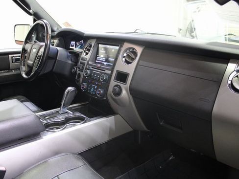 Used 2015 Ford Expedition Limited w/ Equipment Group 301A image 22