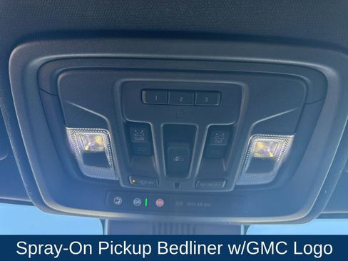 Used 2025 GMC Sierra 2500 AT4 w/ AT4 Premium Plus Package image 29