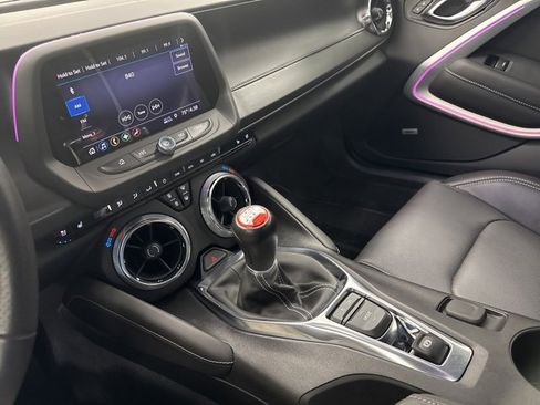 Used 2019 Chevrolet Camaro SS image 21