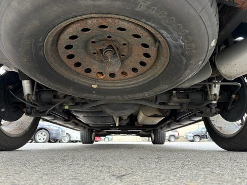 Used 2016 Chevrolet Suburban LTZ image 31