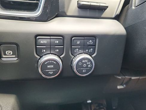 Used 2024 GMC Sierra 2500 Denali w/ Denali Reserve Package AWD/4WD image 22