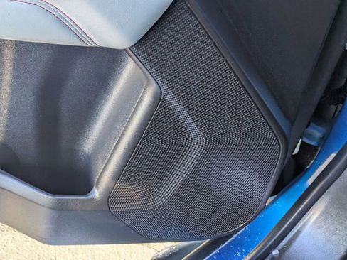 Used 2023 GMC Canyon AT4X image 13