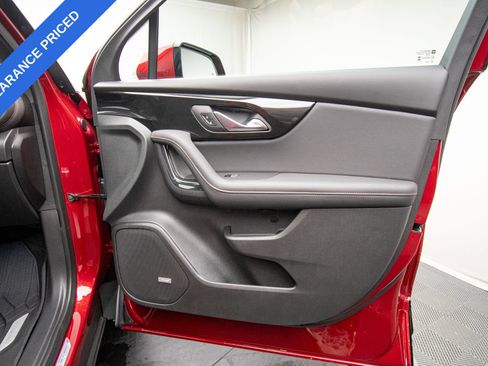 Used 2025 Chevrolet Blazer RS w/ Driver Confidence II Package AWD/4WD image 33