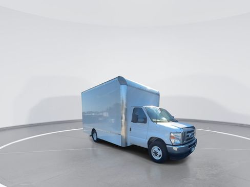 New 2024 Ford E-350 and Econoline 350 Super Duty w/ Driver's Safety Package RWD image 8