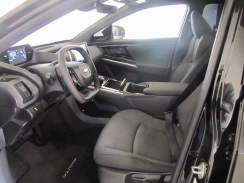 Used 2025 Subaru Solterra Premium image 8