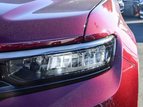 New 2025 Jeep Grand Cherokee Limited image 8