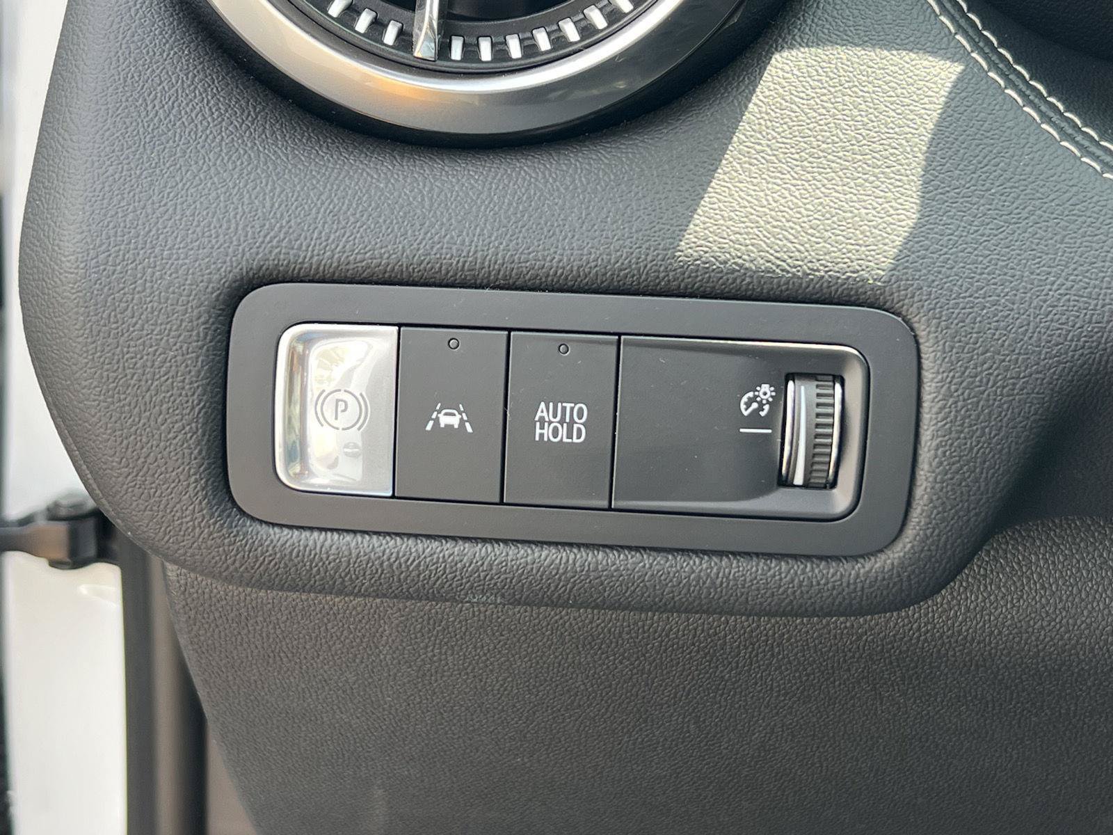 Used 2024 Chevrolet Blazer EV LT AWD/4WD image 33