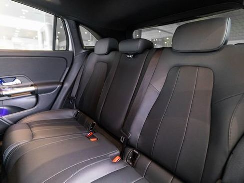 Certified 2023 Mercedes-Benz GLA 250 4MATIC image 30
