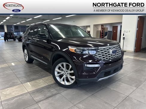 Used 2022 Ford Explorer Platinum w/ Technology Package image 1