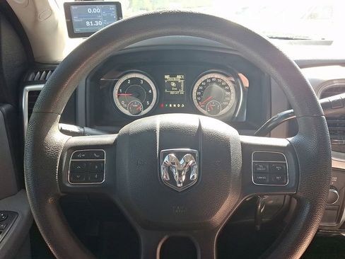 Used 2017 RAM 2500 SLT AWD/4WD image 18