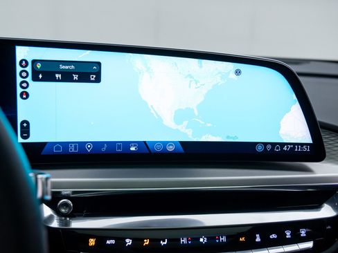 Certified 2025 Cadillac Lyriq Luxury w/ LPO, Floor Liner Package image 30