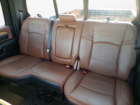 Used 2024 RAM 2500 Limited w/ Towing Technology Group image 23