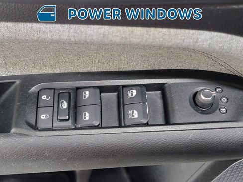 Used 2022 Jeep Compass Latitude AWD/4WD image 25