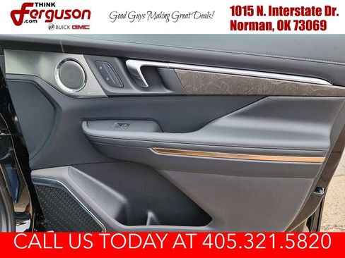 New 2026 Buick Enclave Avenir w/ Super Cruise Package AWD/4WD image 39