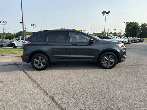 Used 2024 Ford Edge SEL w/ Sport Appearance Package AWD/4WD image 4