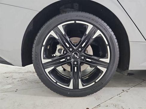 Used 2023 Kia K5 GT-Line w/ GT-Line Premium Package image 13