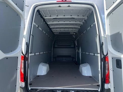 New 2026 Mercedes-Benz Sprinter 3500 image 28