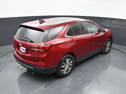 Used 2024 Chevrolet Equinox LT w/ LPO, Floor Liner Package FWD image 38