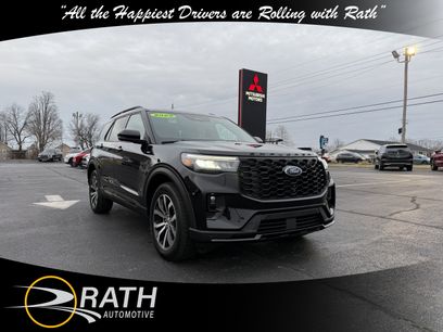 Used 2025 Ford Explorer ST-Line