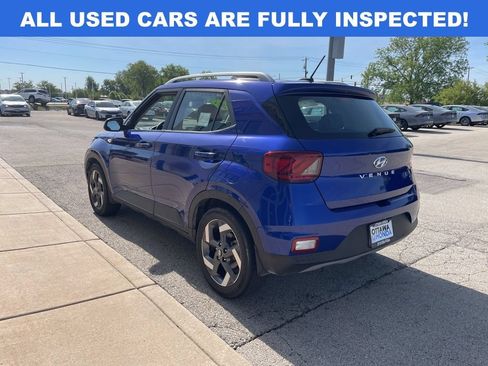 Used 2024 Hyundai Venue Limited FWD image 7