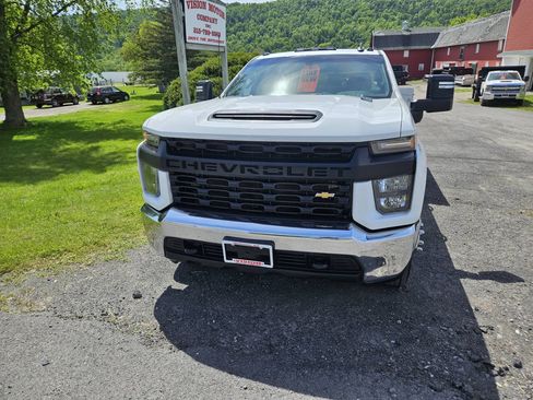 Used 2022 Chevrolet Silverado 3500 W/T w/ WT Convenience Package AWD/4WD image 7