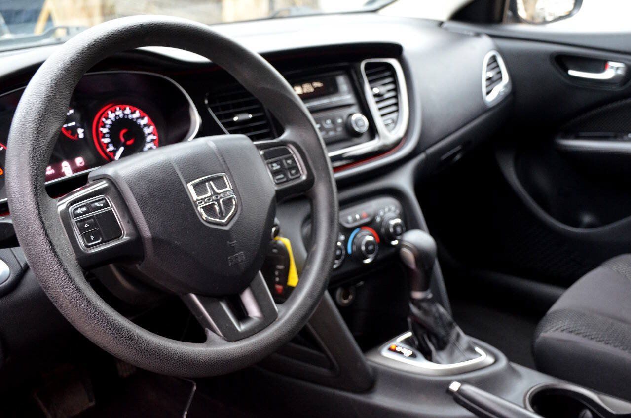 Used 2015 Dodge Dart SE w/ Convenience Group FWD image 11