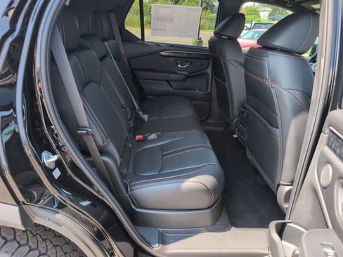 Used 2026 Honda Passport TrailSport Elite image 12