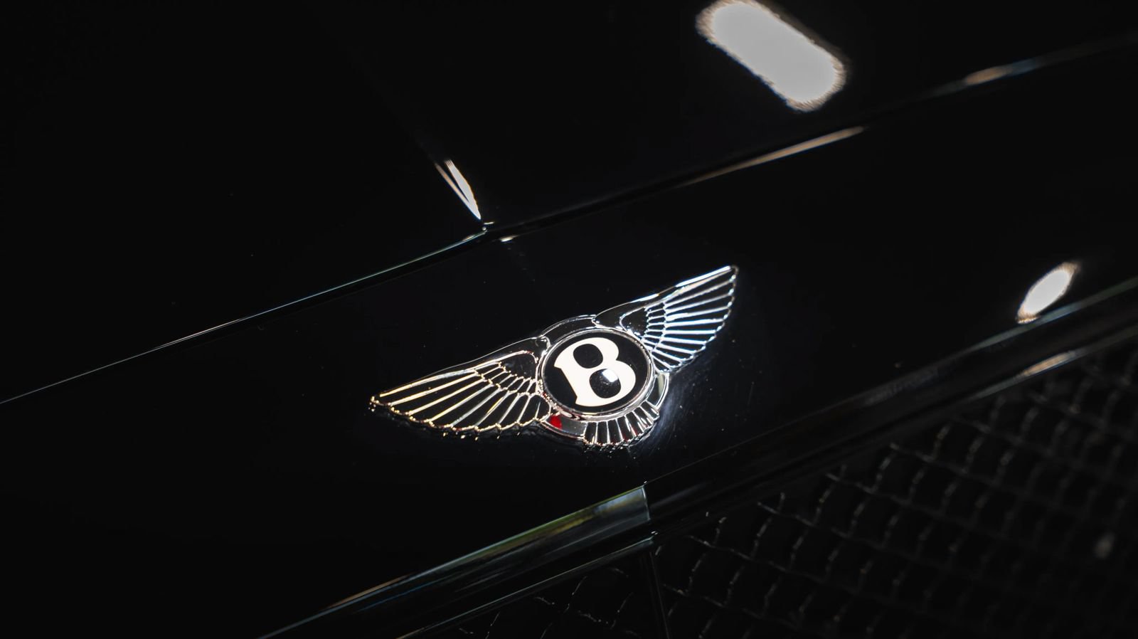 Used 2018 Bentley Flying Spur S W12 AWD/4WD image 4