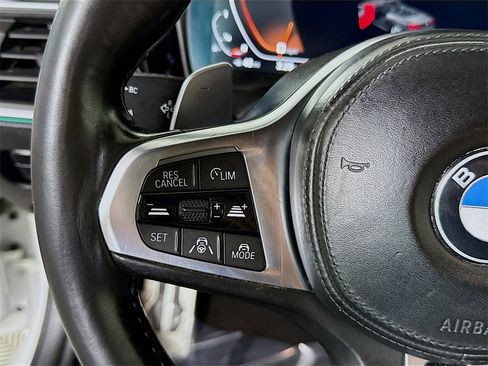 Used 2021 BMW M440i Convertible w/ Premium Package image 26