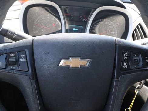Used 2017 Chevrolet Equinox LS FWD image 14