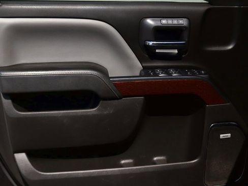 Used 2018 GMC Sierra 1500 SLT image 10