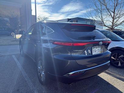 Used 2022 Toyota Venza XLE