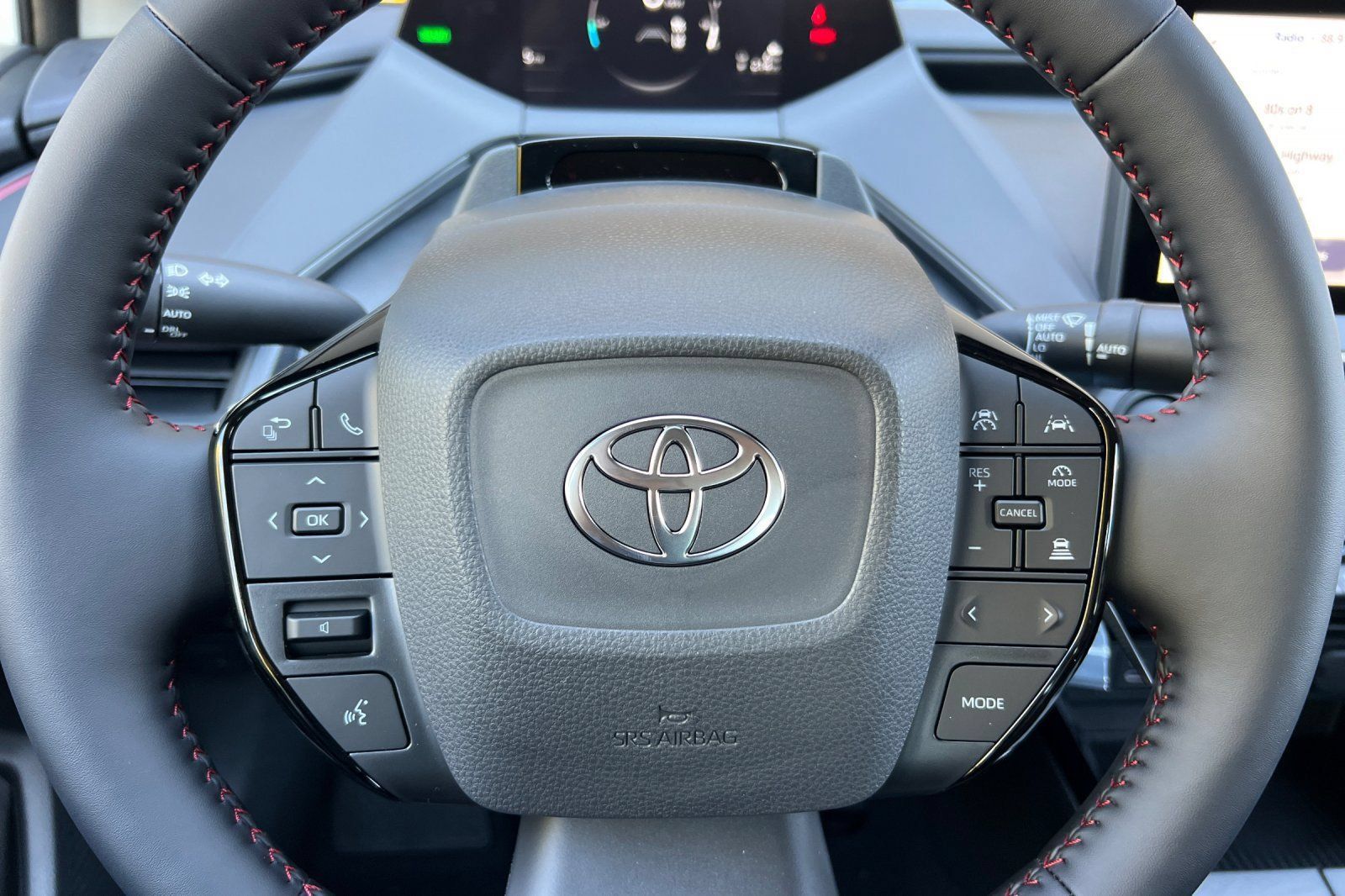 New 2027 Toyota Prius Plug-In Hybrid w/ Limited Premium Package FWD image 25