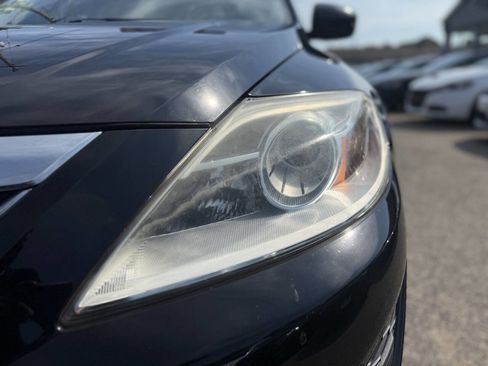 Used 2011 MAZDA CX-9 Touring w/ Moonroof & Bose Audio Pkg image 36