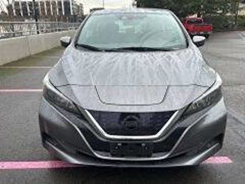 Used 2022 Nissan Leaf S image 6